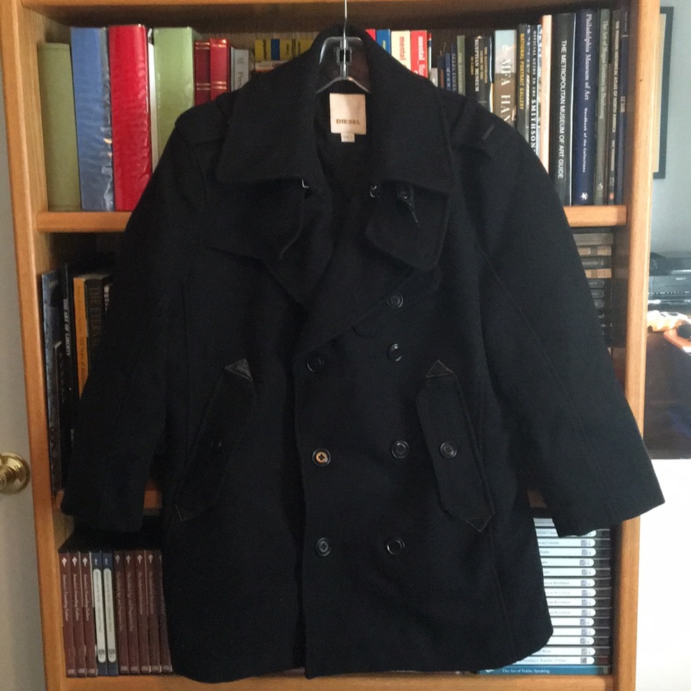 Diesel women pea coat black large. Good condition